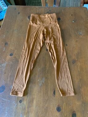 High-Waist Rust Brown Leggings with Smocked Waistband